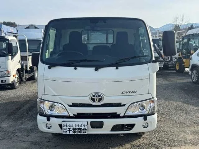 Toyota Dyna Truck 2025 — миниатюра 2