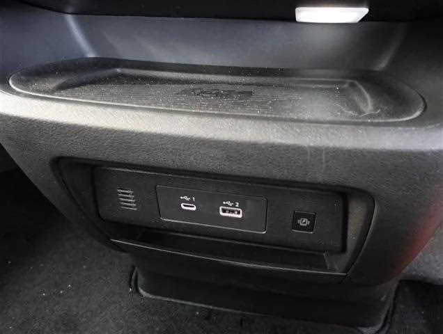 Nissan SERENA e-POWER Highway Star V 2024 — миниатюра 2