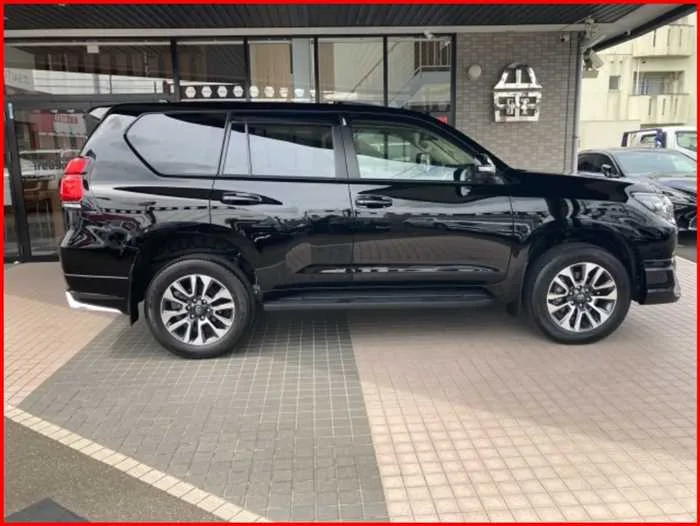 Toyota Land Cruiser Prado TX-L SUNROOF 2022 — миниатюра 2