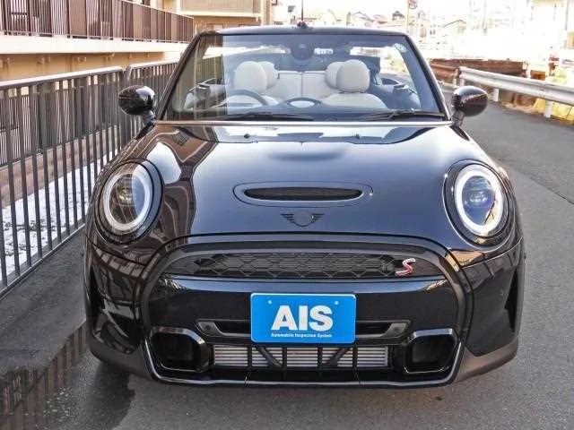 BMW MINI 2022 — миниатюра 4