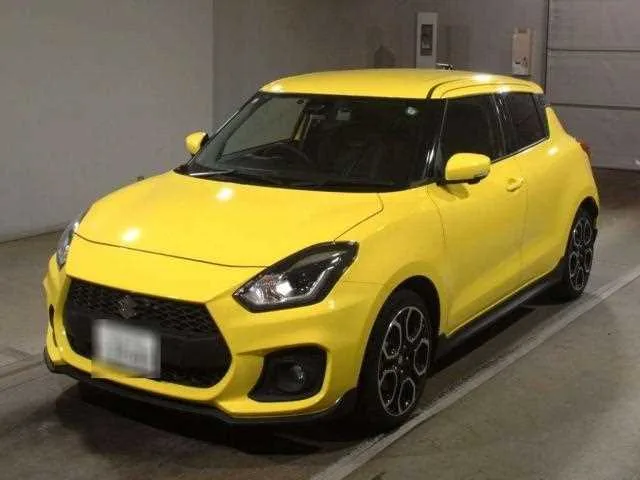 Suzuki Swift 2023 — фото 1, купить с доставкой в Москву