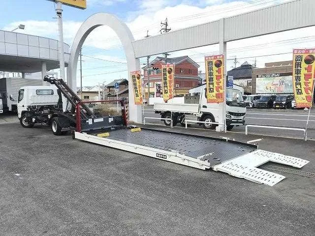 Mitsubishi Fuso CANTER 2022 — миниатюра 5