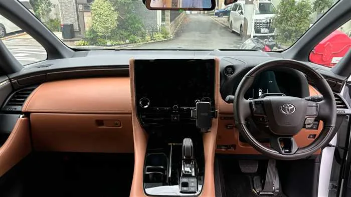 Toyota Vellfire Z 4WD 2023 — миниатюра 5