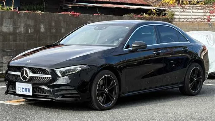 Mercedes-Benz A-Class A250e 2022 — фото 1, купить с доставкой в Москву