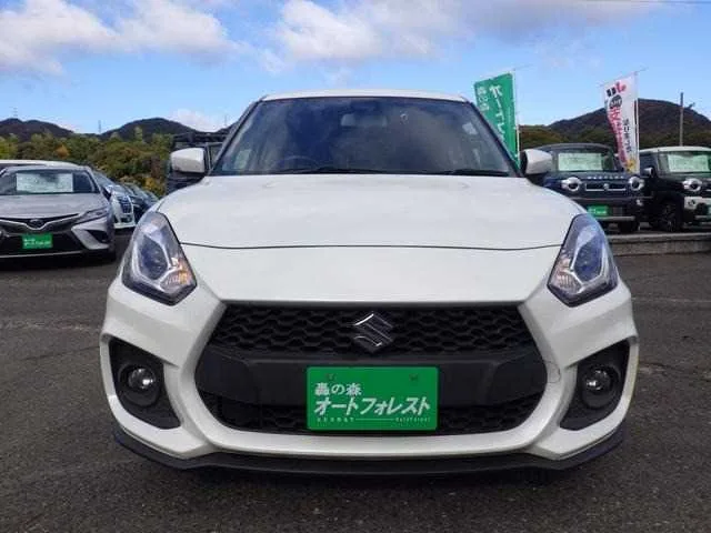Suzuki Swift 2022 — миниатюра 3