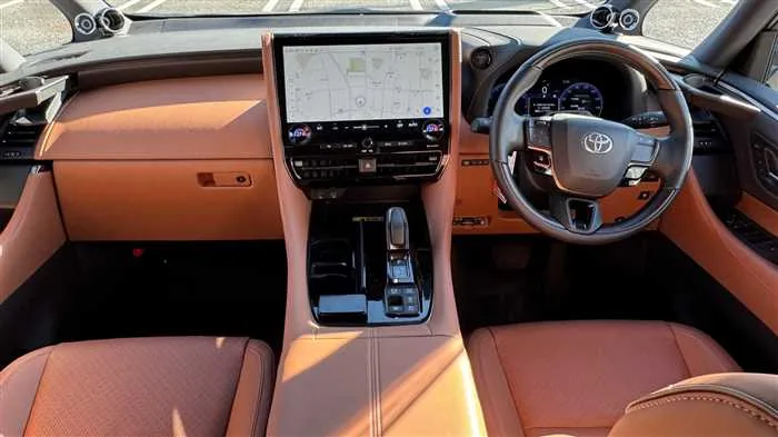 Toyota Vellfire Z 2024 — миниатюра 5