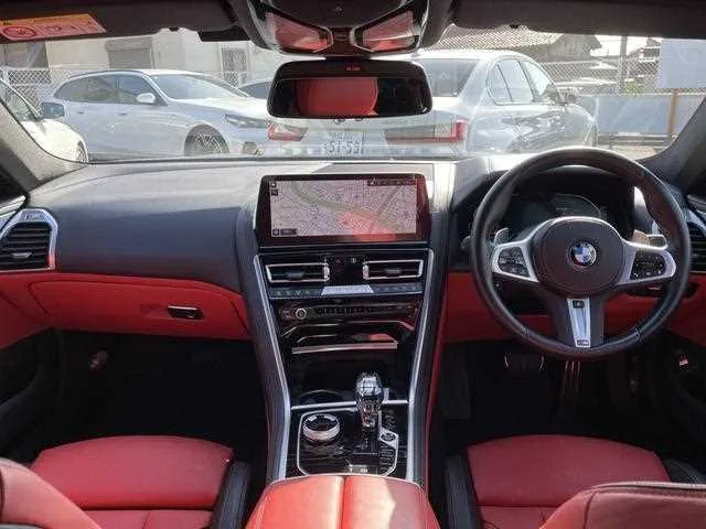 BMW 8 Series 2022 — миниатюра 2