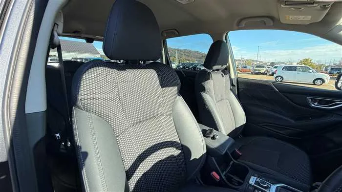 Subaru Forester 2022 — миниатюра 3