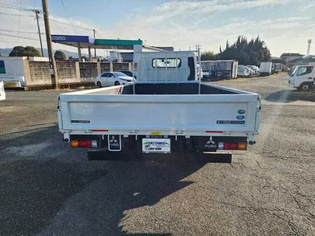 Mitsubishi Canter 2023 — миниатюра 5