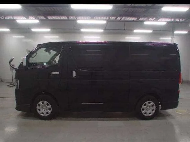 Toyota HIACE VAN 2023 — миниатюра 5
