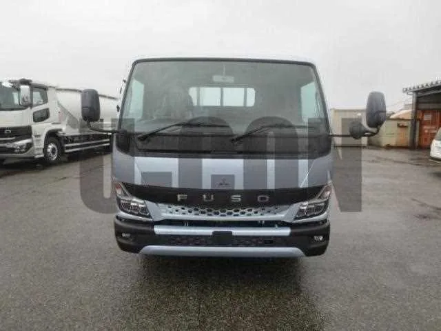 Mitsubishi Fuso Canter 2023 — миниатюра 3