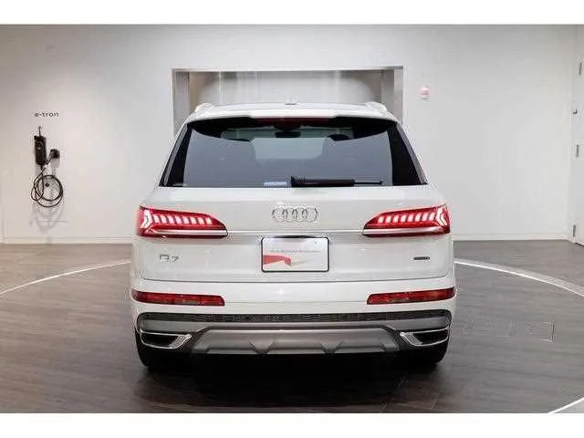 Audi Q7 2025 — миниатюра 3
