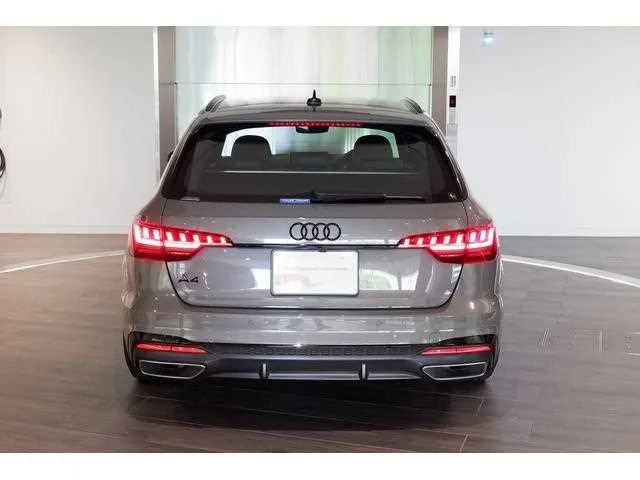 Audi A4 2023 — миниатюра 3