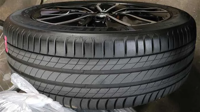 Honda VEZEL e:HEV Z 4WD 2025 — миниатюра 3