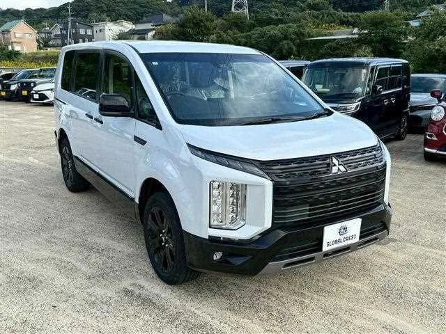 Mitsubishi Delica D:5 2025 — миниатюра 5