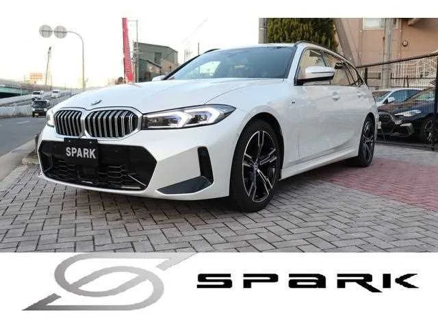 BMW 3 Series 2022 — фото 1, купить с доставкой в Москву