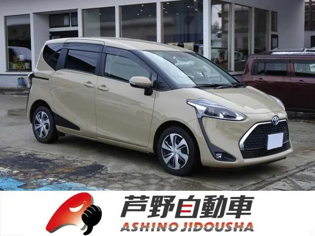 Toyota Sienta 2022 — фото 1, купить с доставкой в Москву