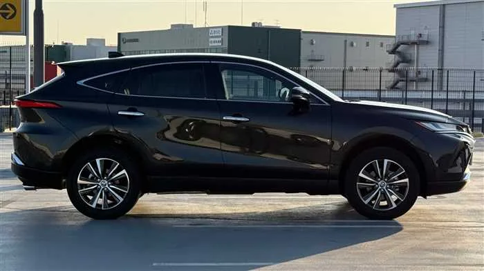 Toyota HARRIER HYBRID G 2023 — миниатюра 4