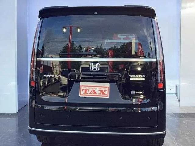 Honda Step WGN 2025 — миниатюра 2