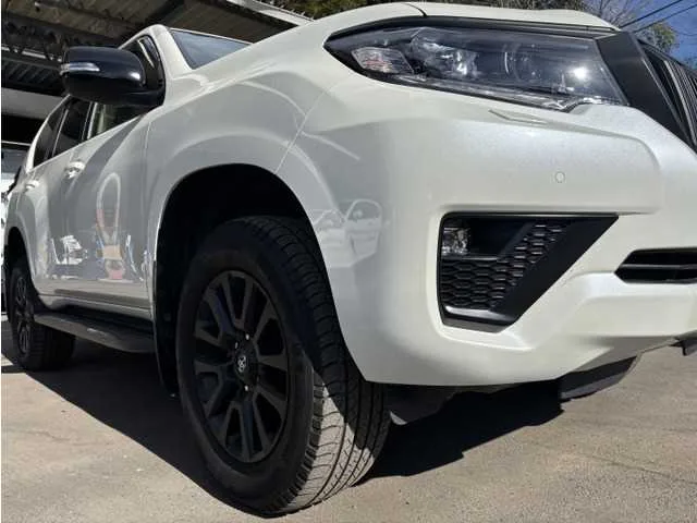 Toyota Land Cruiser Prado 2023 — миниатюра 3