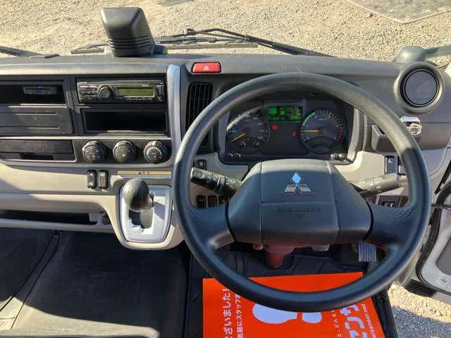 Mitsubishi Canter 2023 — миниатюра 3