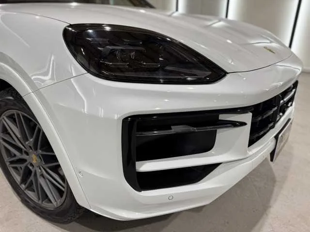 Porsche Cayenne 2024 — миниатюра 5