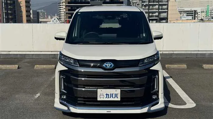 Toyota Noah S-Z 2025 — миниатюра 2