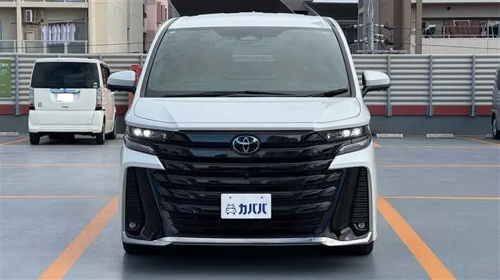 Toyota Vellfire Z 2024 — миниатюра 2