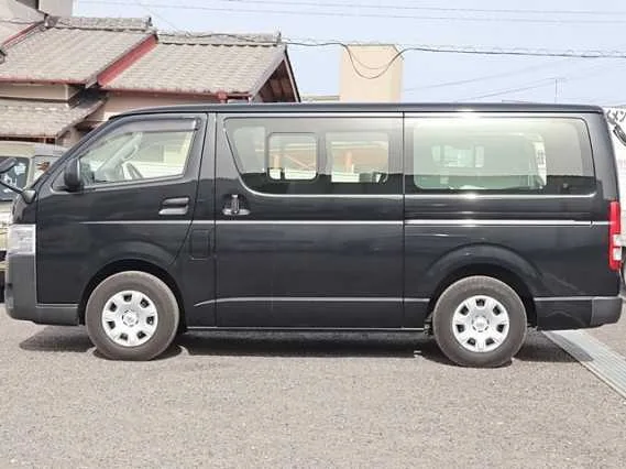 Toyota HIACE VAN 2023 — миниатюра 4