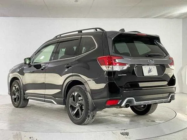 Subaru Forester 2022 — миниатюра 2