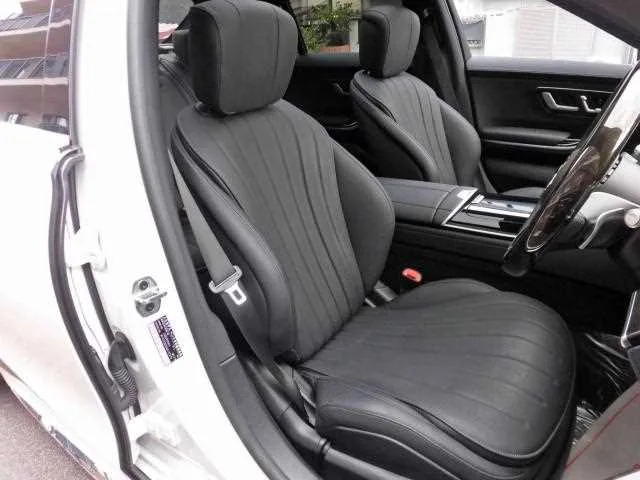 Mercedes-Benz S-Class 2022 — миниатюра 3