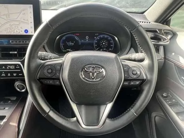 Toyota Harrier Hybrid 2023 — миниатюра 4