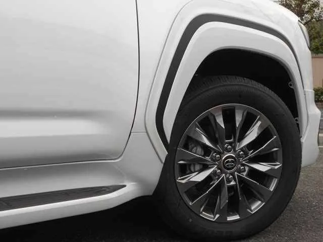Toyota Land Cruiser 2024 — миниатюра 2