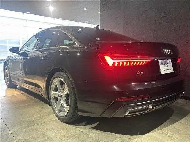 Audi A6 2022 — миниатюра 2