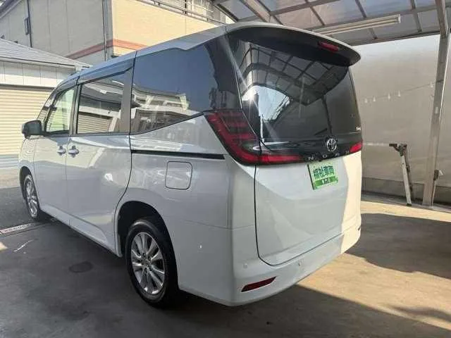 Toyota Noah 2024 — миниатюра 5