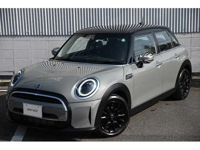 BMW MINI 2022 — миниатюра 3