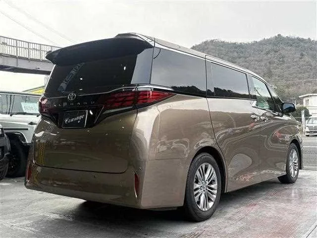 Toyota Alphard G 2025 — миниатюра 5