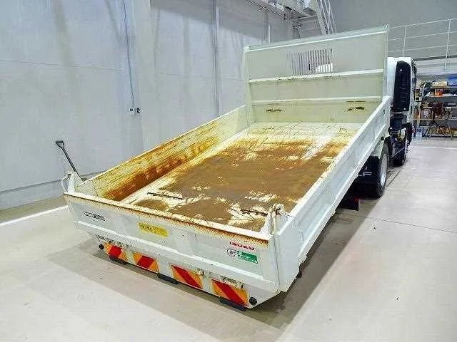 Isuzu Elf Truck 2022 — миниатюра 2