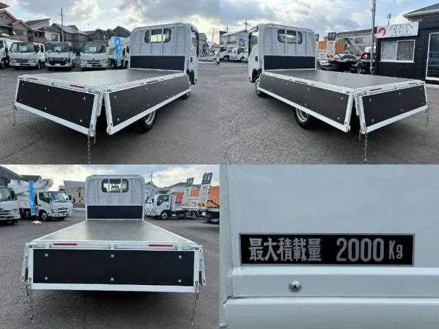 Isuzu Elf Truck 2023 — миниатюра 2