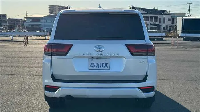 Toyota Land Cruiser ZX 2023 — миниатюра 4