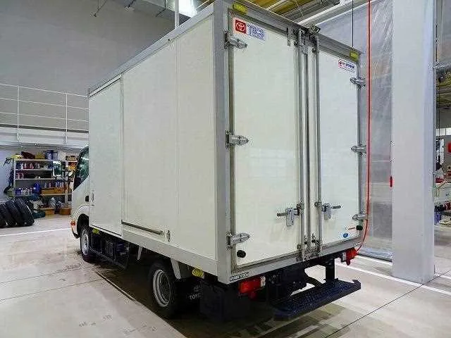 Toyota Dyna Truck 2023 — миниатюра 4