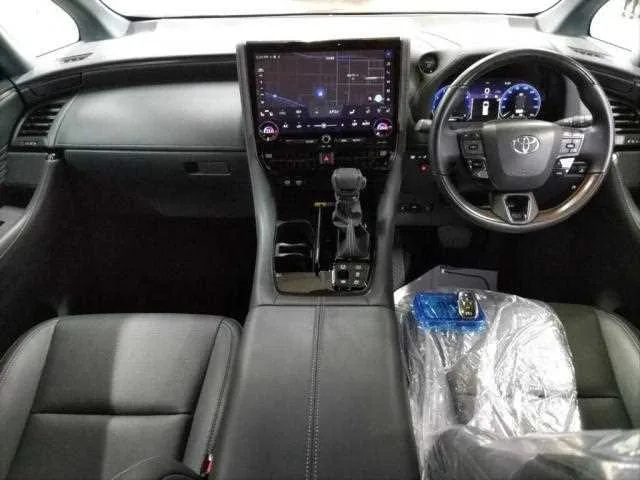 Toyota Alphard Hybrid 2023 — миниатюра 3