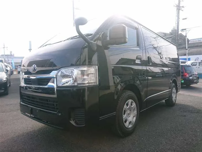 Toyota HIACE VAN 2022 — миниатюра 4