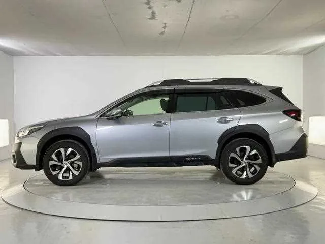 Subaru Outback 2022 — миниатюра 3