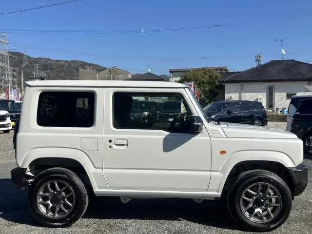 Suzuki Jimny 2025 — миниатюра 4