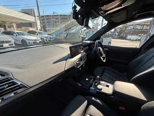 BMW X3 2022 — миниатюра 2