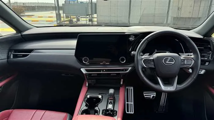 Lexus RX 350 F 4WD 2024 — миниатюра 2