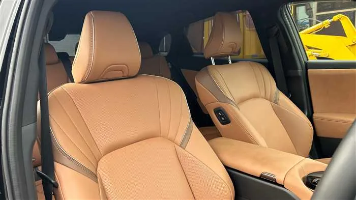 Toyota Crown Z 2023 — миниатюра 3