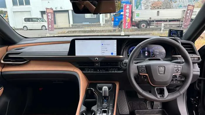 Toyota Crown Z 2023 — миниатюра 5