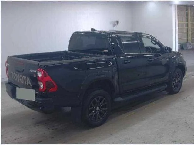 Toyota Hilux 2023 — миниатюра 4